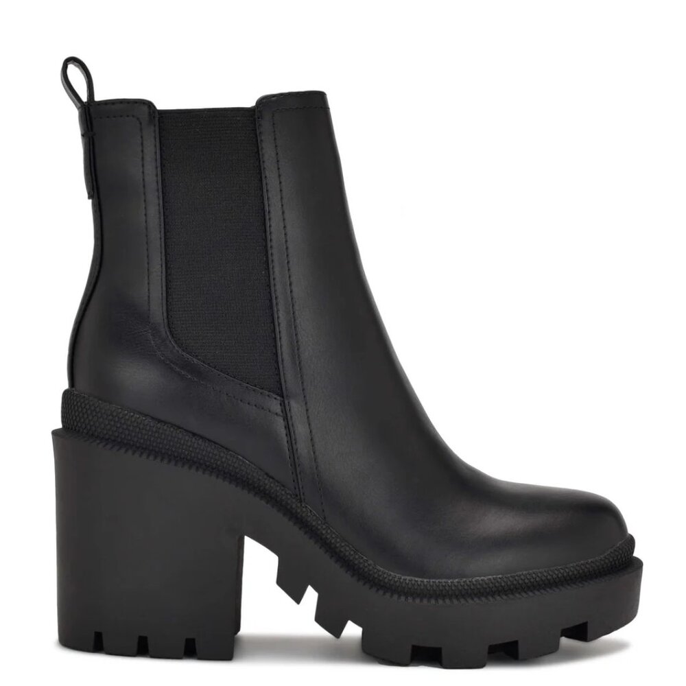 Nine West Forme Chelsea Lug Sole Booties 8.5